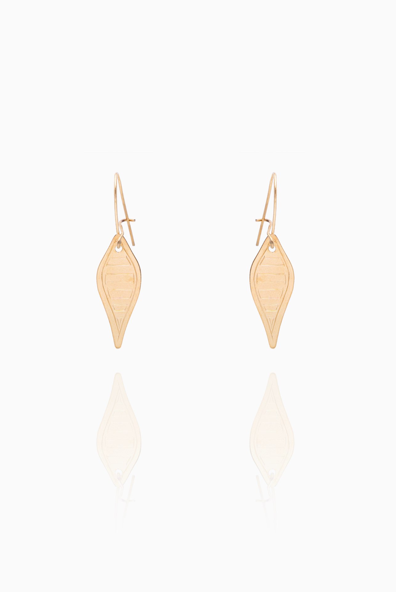 CAMELIA EARRING